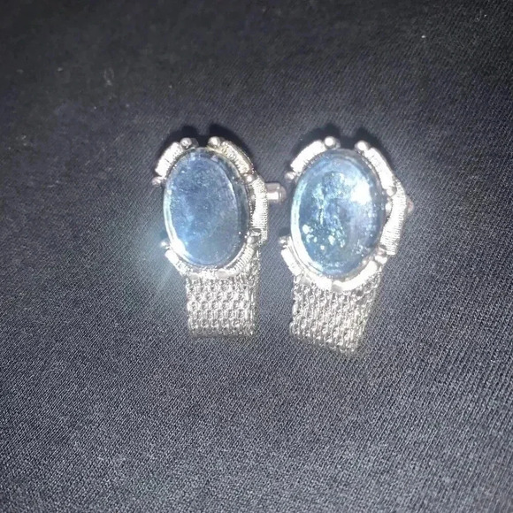 Vintage SWANK 1.25" Silver Tone Smoky Quartz Wrap Around Mesh Cufflinks. - Picture 10 of 11